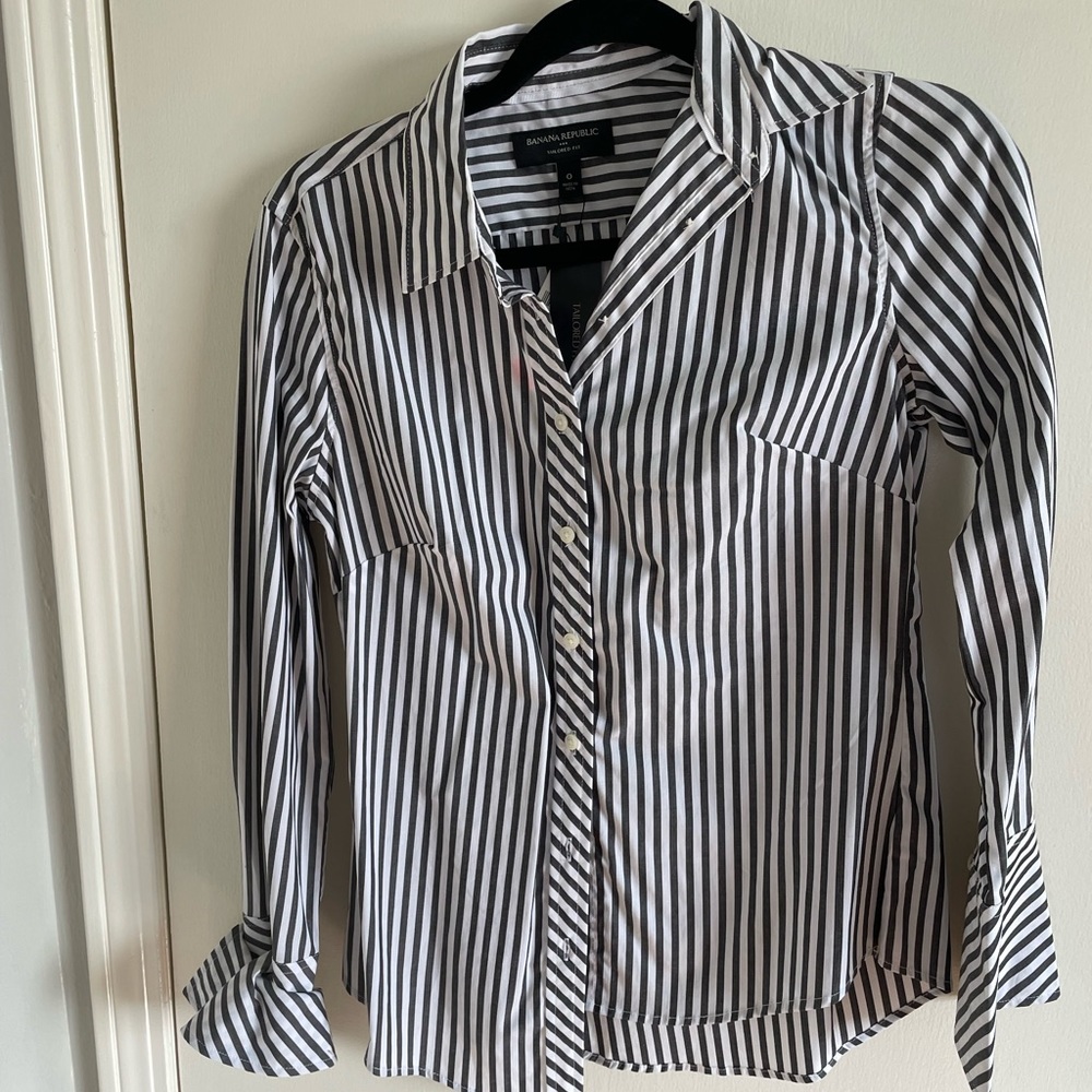 Banana Republic Gray & White Striped Shirt
